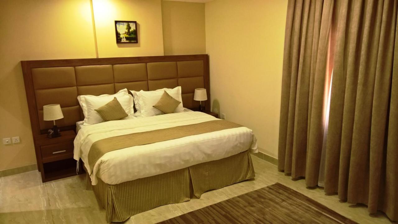 Gold Palace Serviced Apartments Jeddah Bagian luar foto